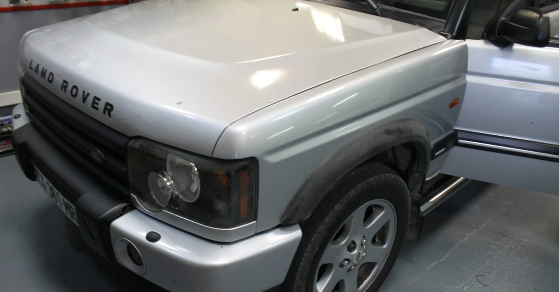 Land Rover Discovery : JVC Bluetooth et Harman Kardon