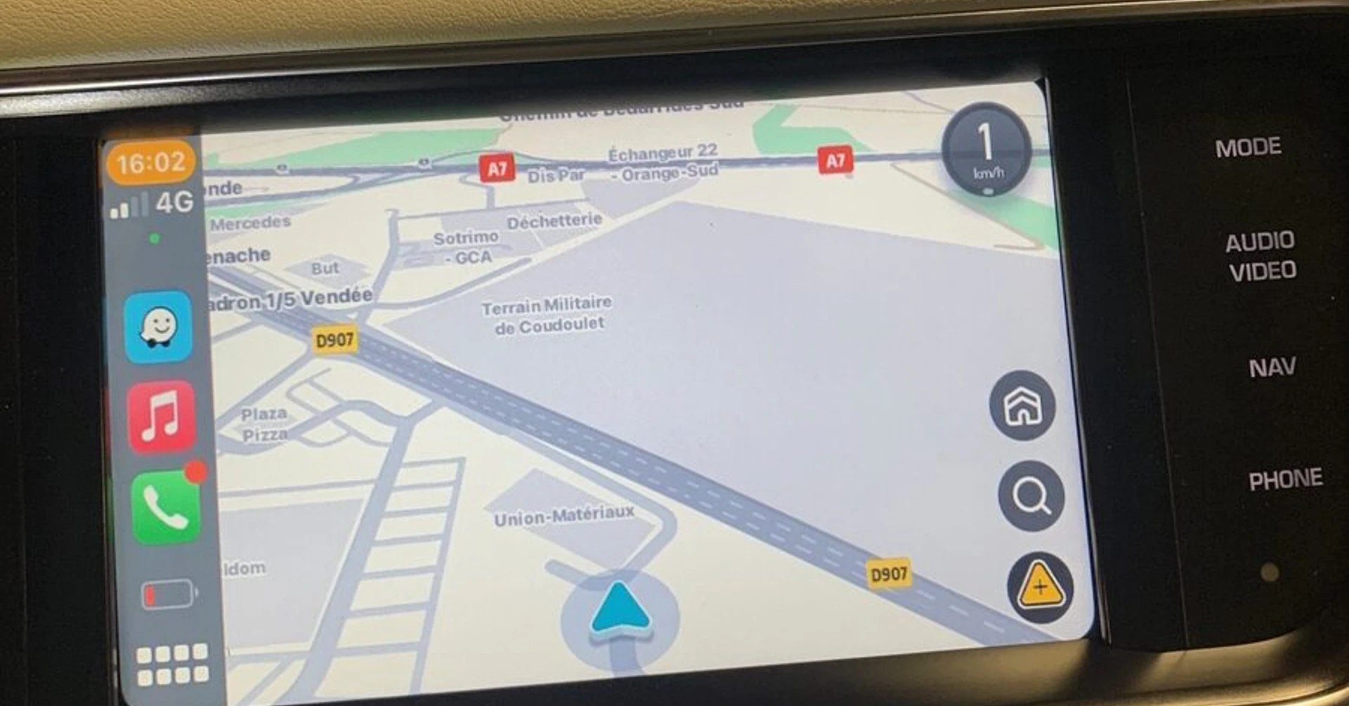 Range Rover Sport : CarPlay et Android Auto écran d'origine
