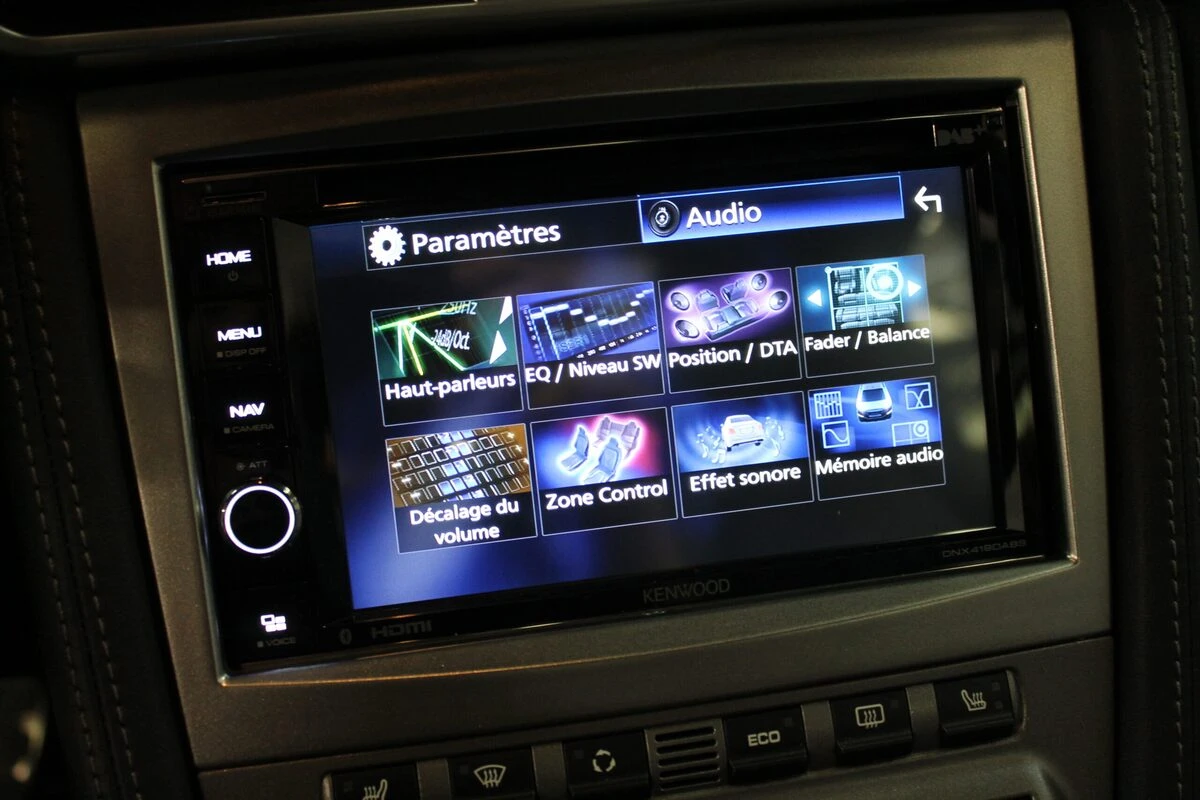Porsche 997 Carrera S : autoradio GPS Kenwood DNX419DAB et caméra de recul