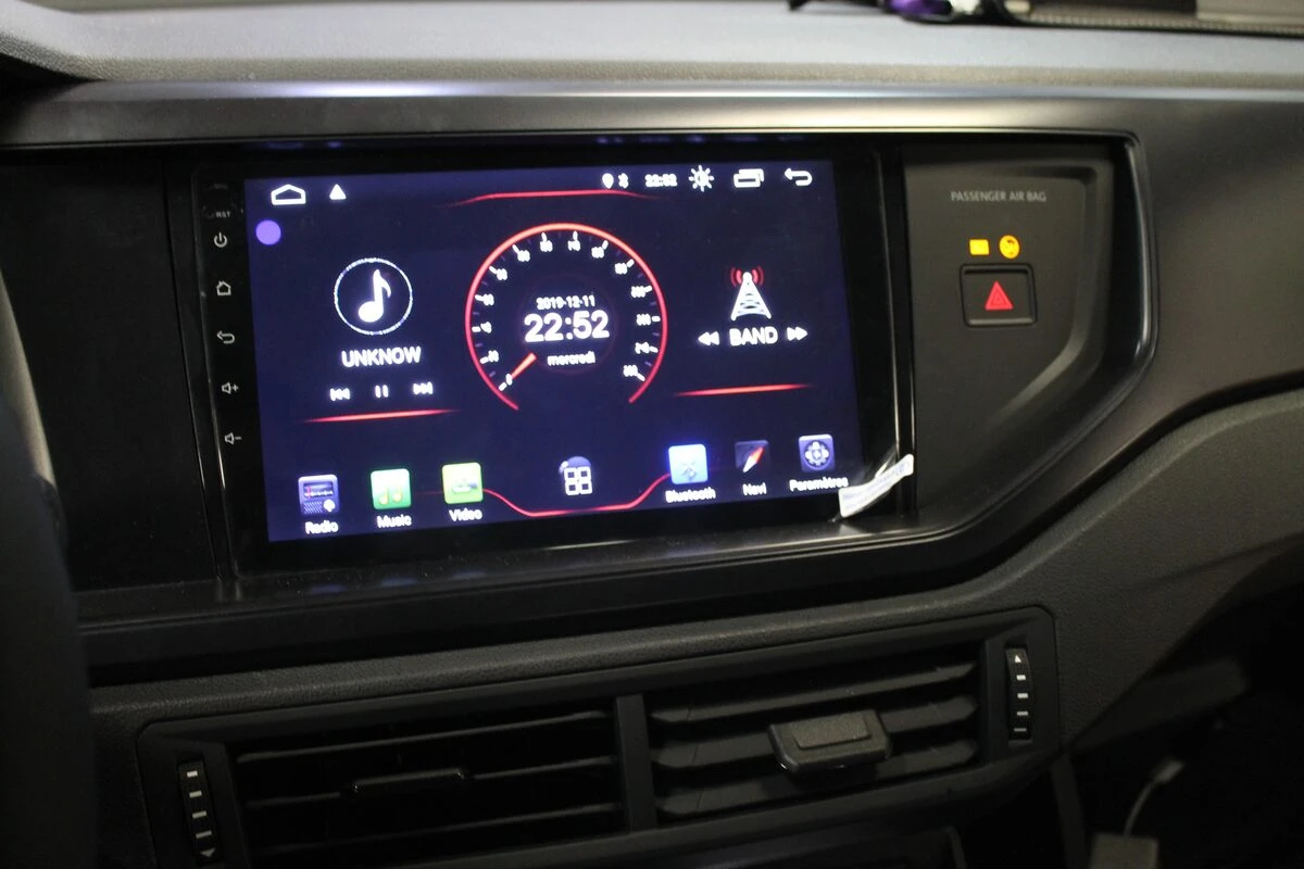 Volkswagen Polo 2019 : autoradio Android avec Apple CarPlay