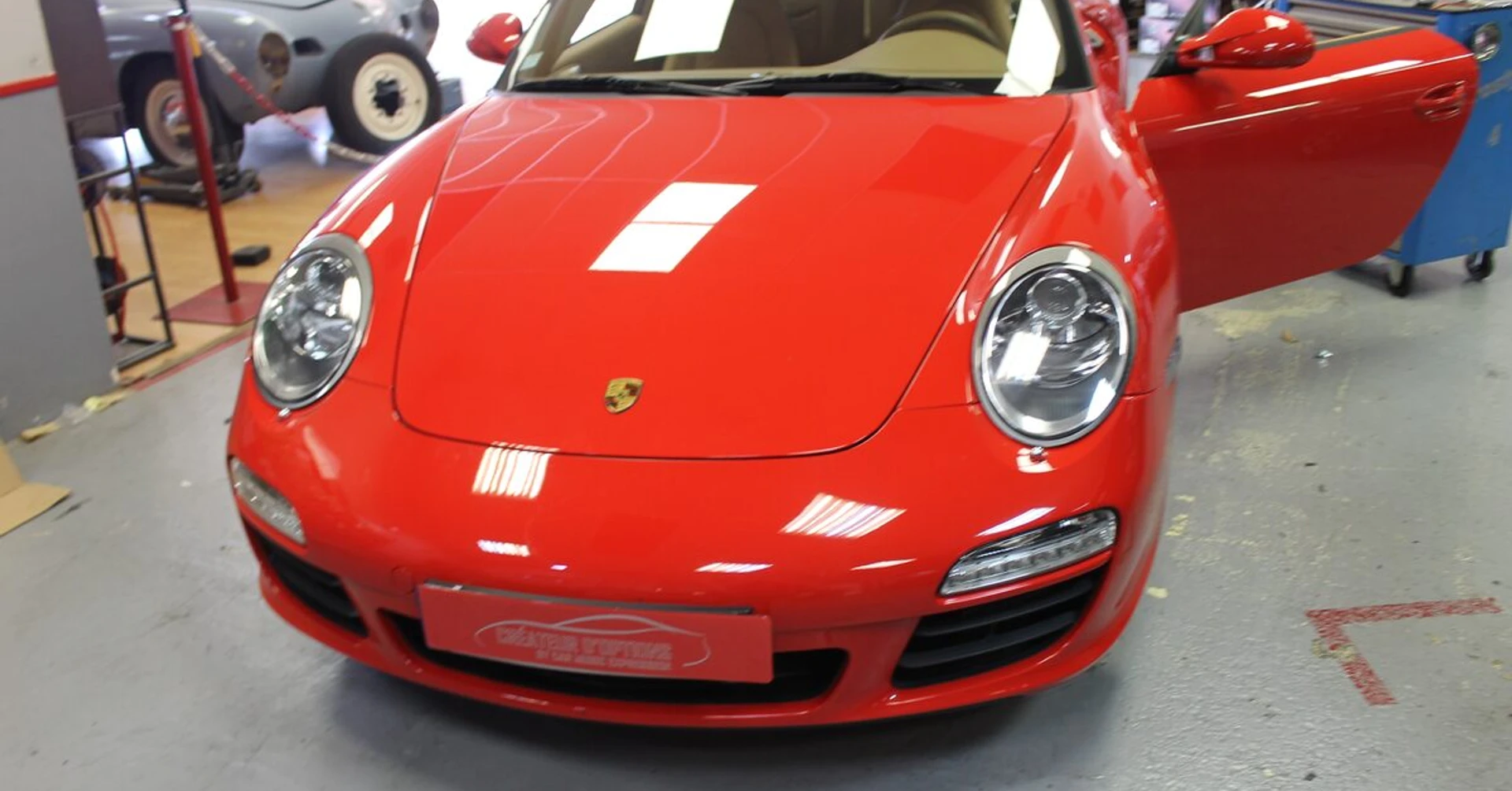 Porsche 997 : autoradio Kenwood DNX5090DABS CarPlay