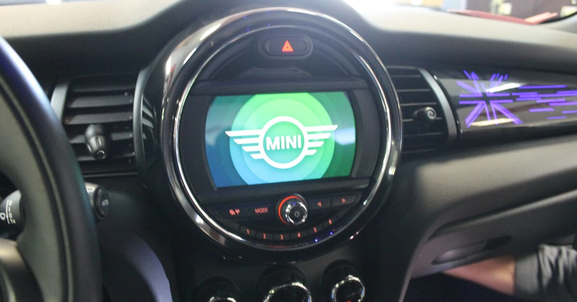 Mini Cooper S 2019 : caméra de recul à lignes dynamiques