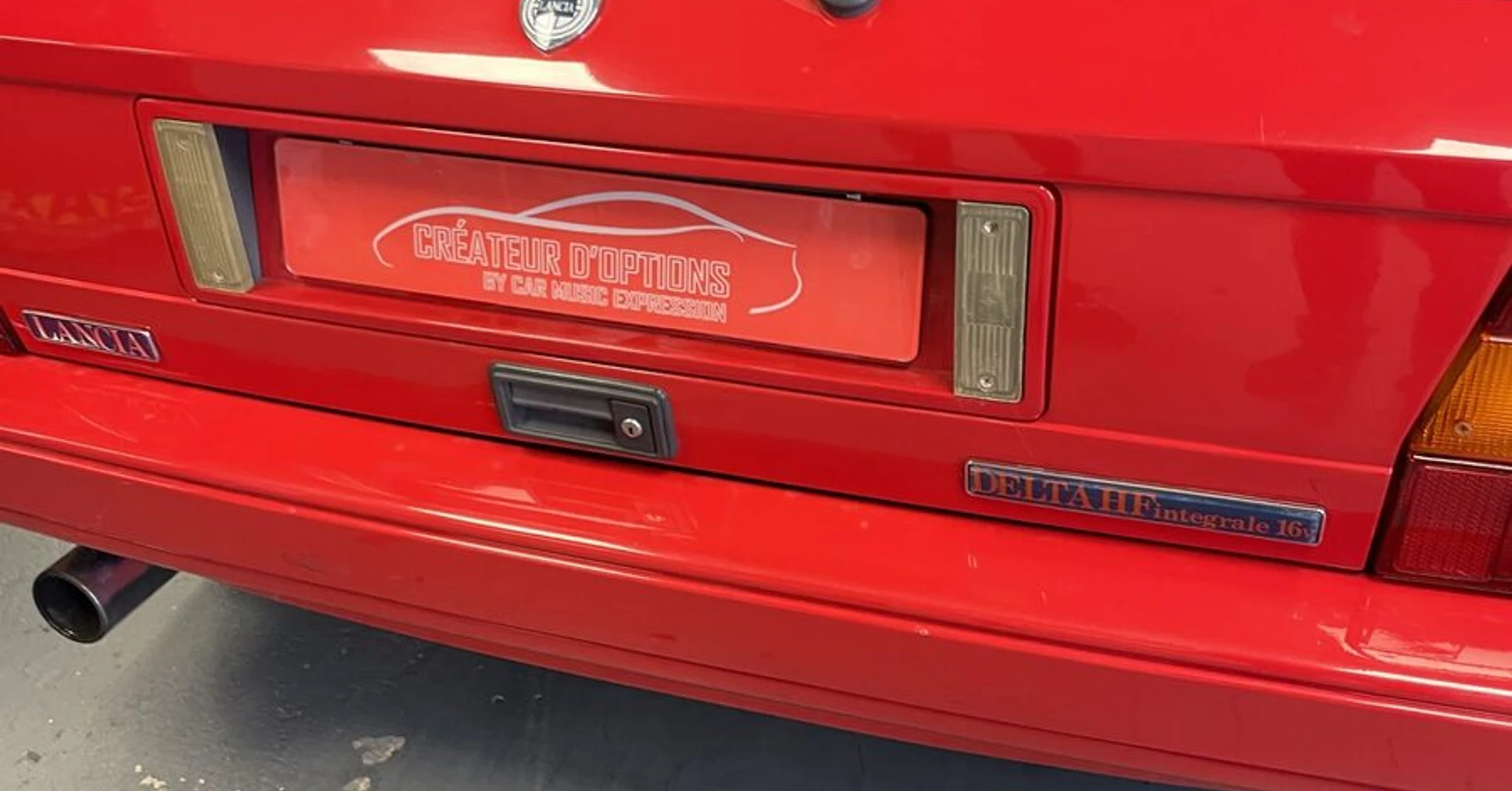 Lancia Delta HF Intégrale : autoradio Blaupunkt Bremen