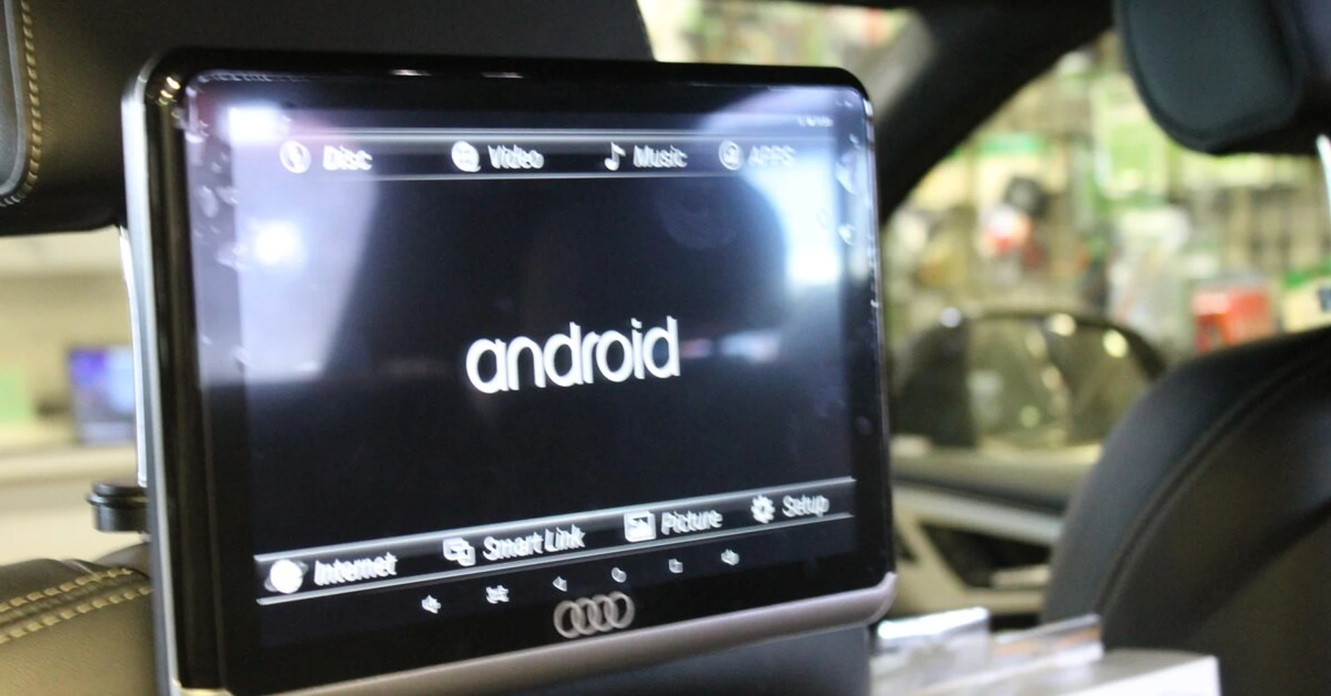 Audi Q7 2019 : écrans Android et DVD en appuie-tête