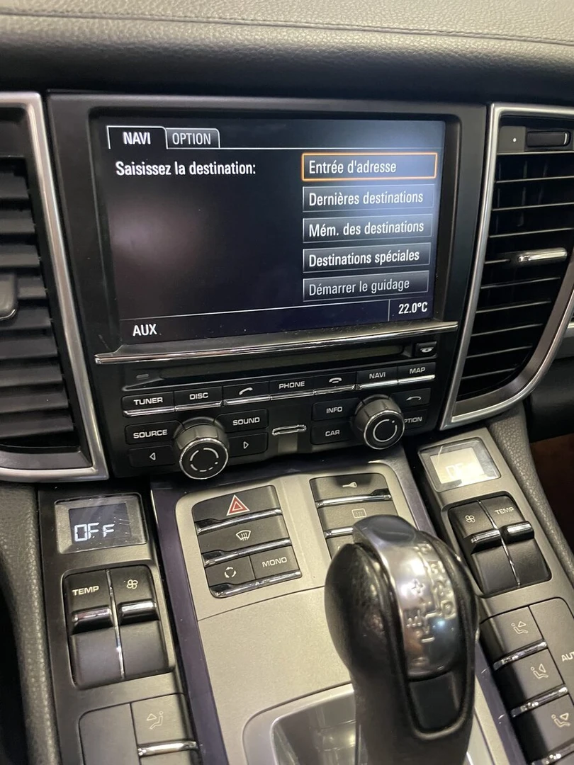Porsche Macan : CarPlay et Android Auto sur l'écran d'origine