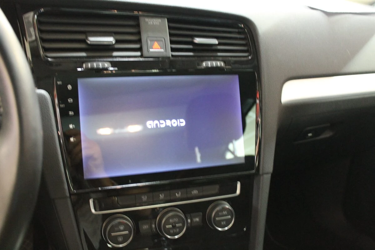 Golf 7 : grand écran tactile Android et caméra de recul