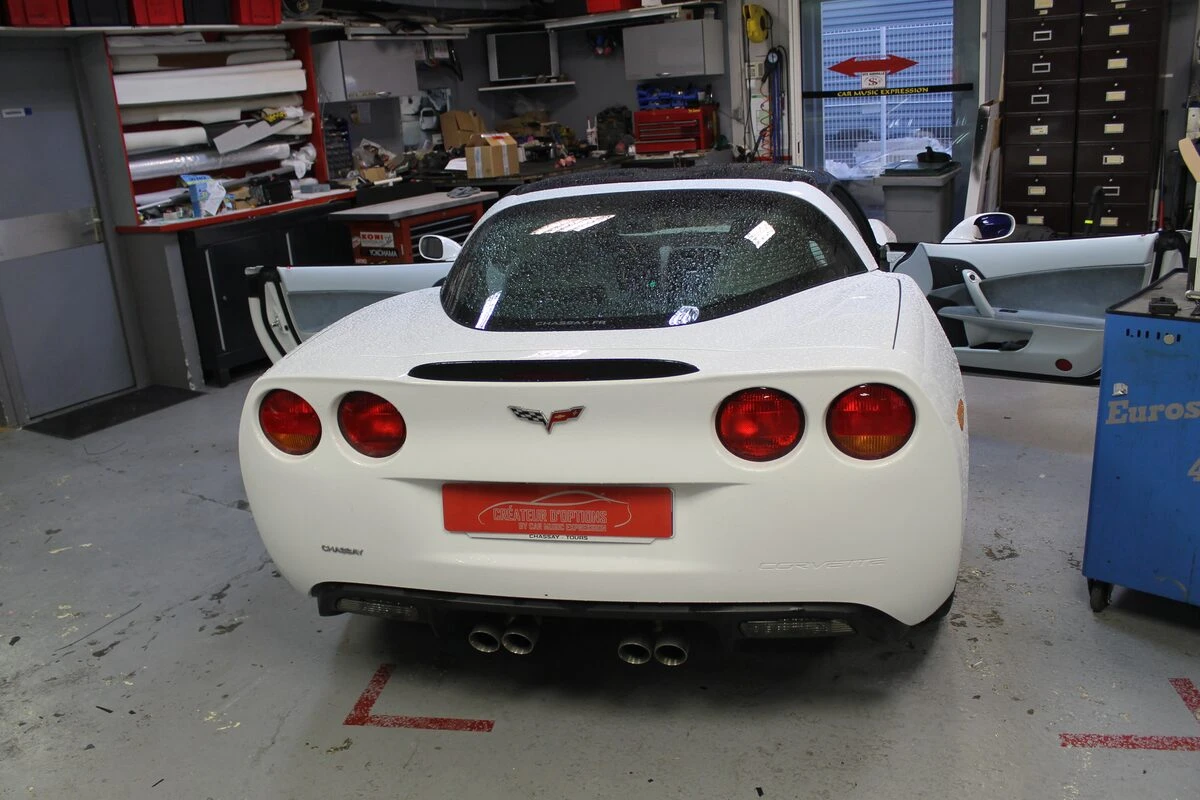 Corvette C6 : GPS Kenwood DNX5180BTS avec Apple CarPlay et Android Auto