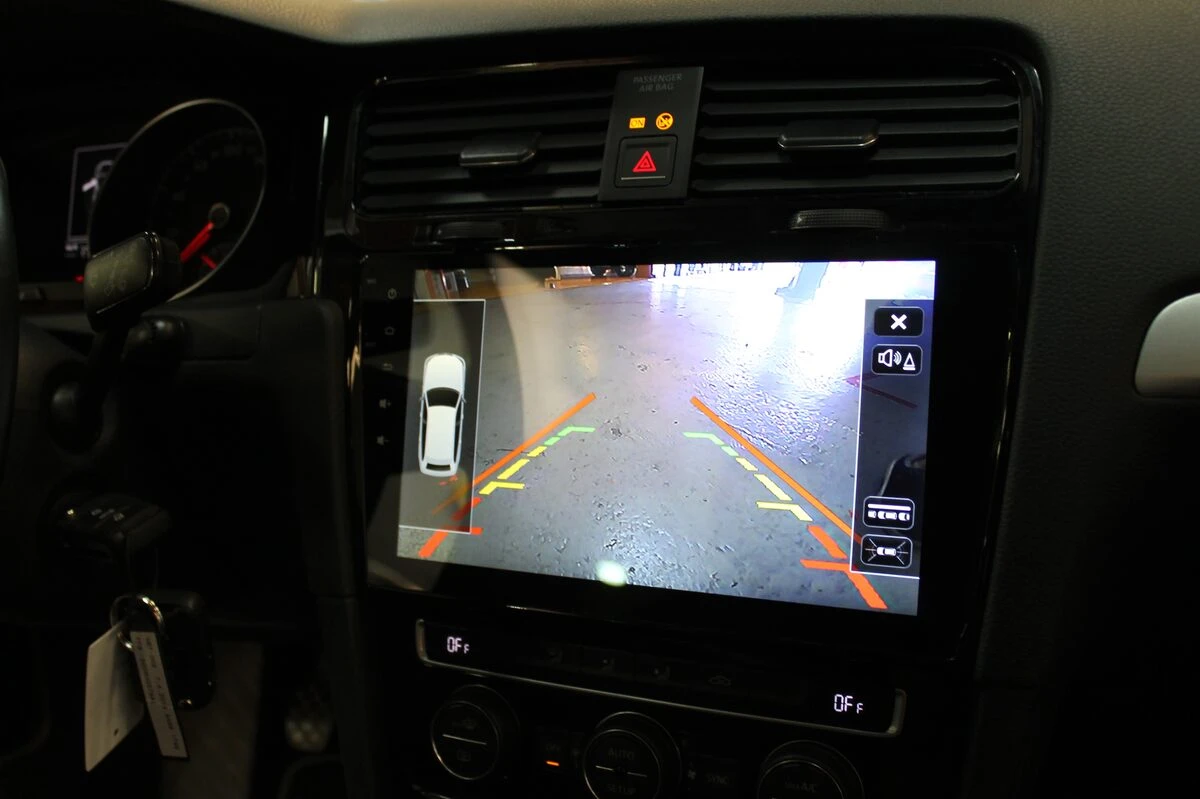 Golf 7 : grand écran tactile Android et caméra de recul
