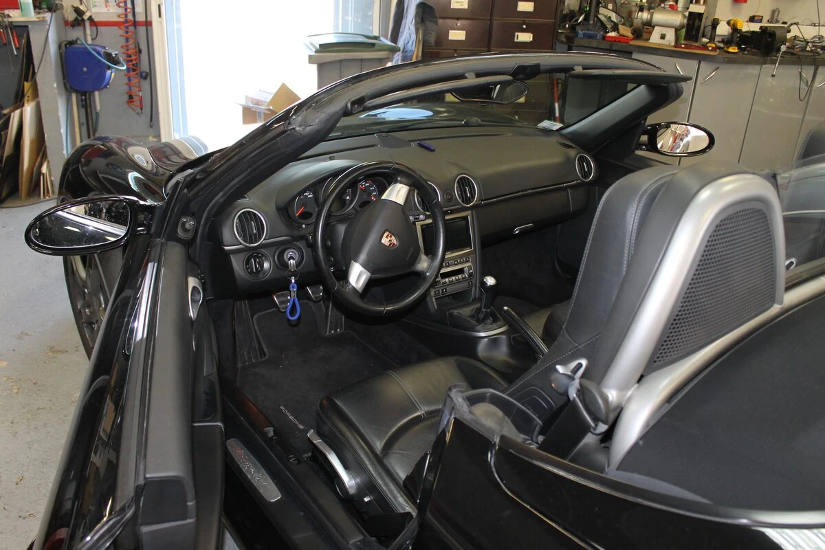 Porsche Boxster 987 : Kenwood DNX5180DAB et haut-parleurs BLAM