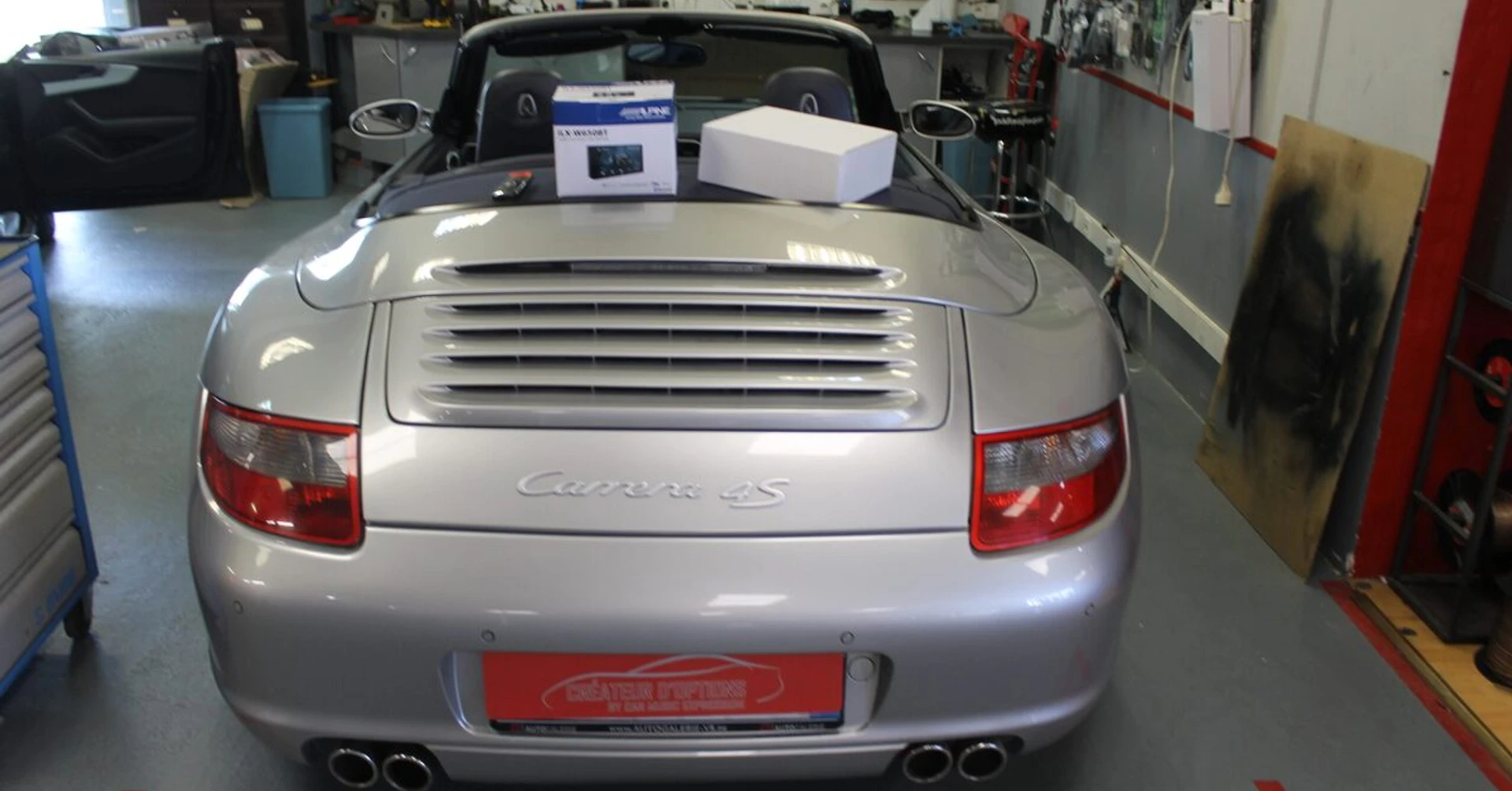 Porsche 997 Cabriolet : autoradio Alpine CarPlay