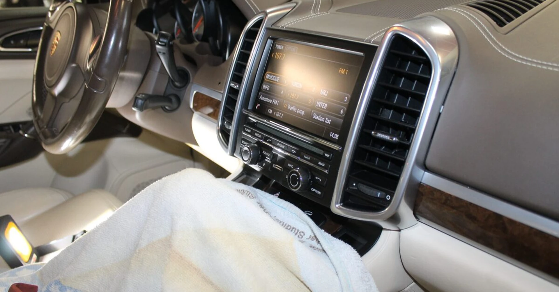 Réparation PCM 3.1 Porsche Cayenne : fin des redémarrages