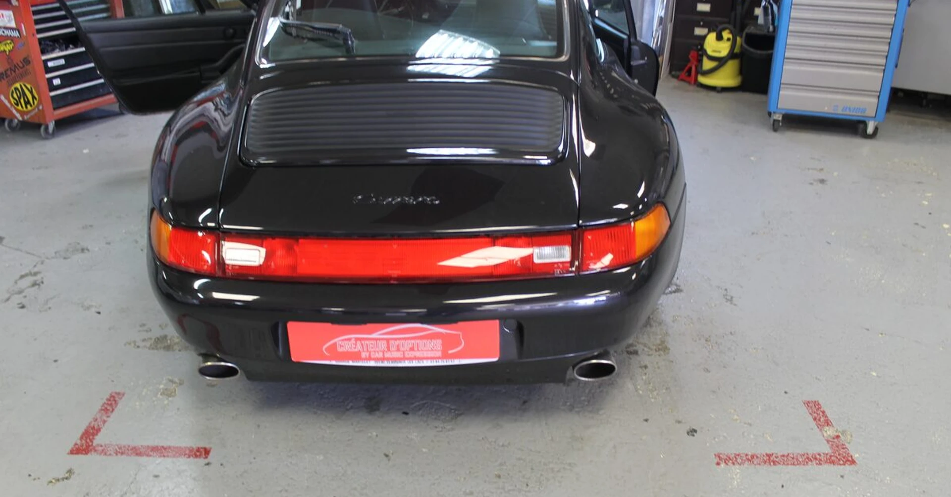 Porsche 993 : réparation du boîtier d'alarme d'origine
