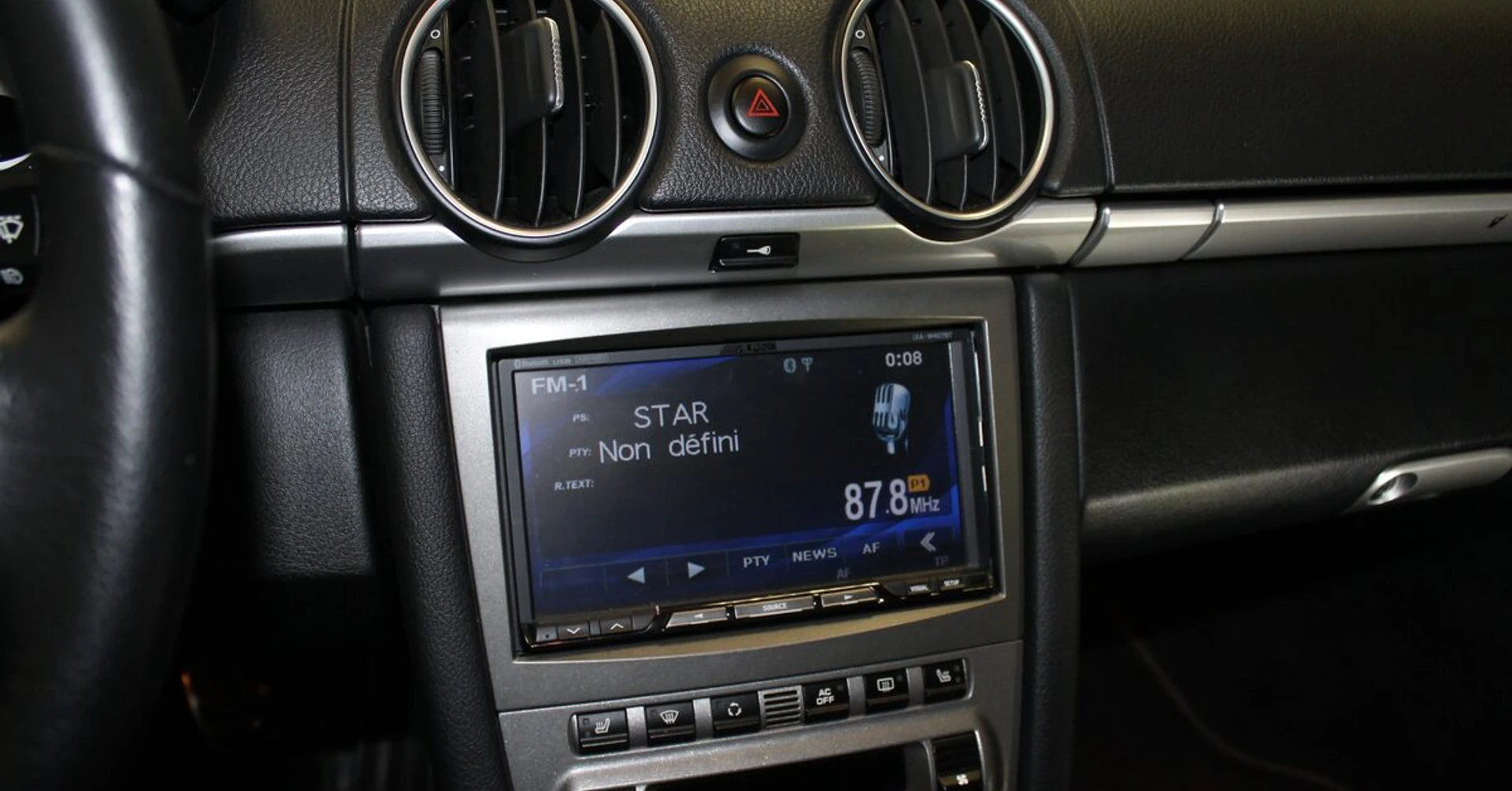 Porsche Boxster S : GPS Alpine avec radars et Bluetooth