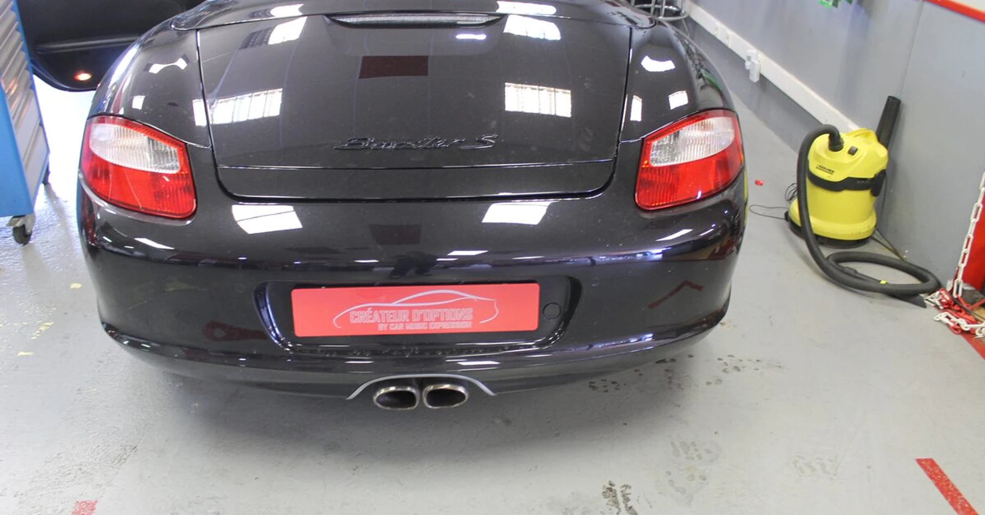 Porsche Boxster S : autoradio Kenwood GPS et CarPlay