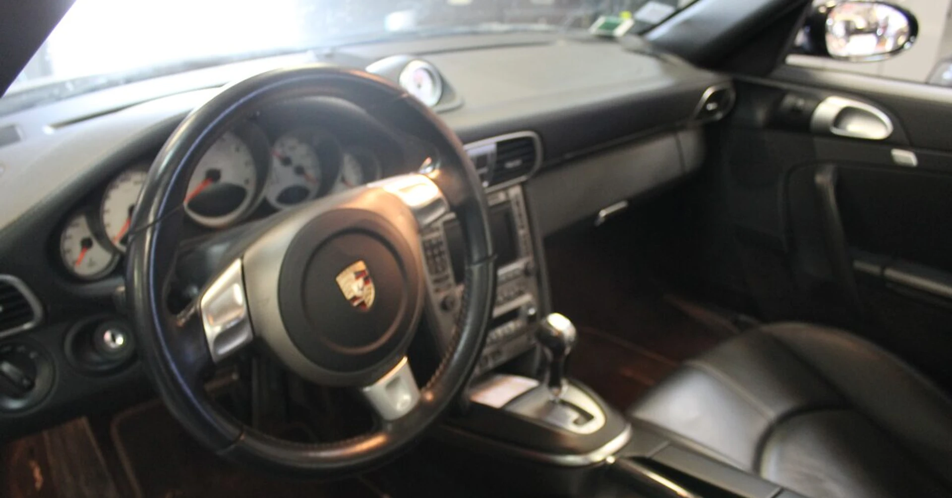 Porsche 997 : GPS Kenwood, Apple CarPlay et caméra de recul