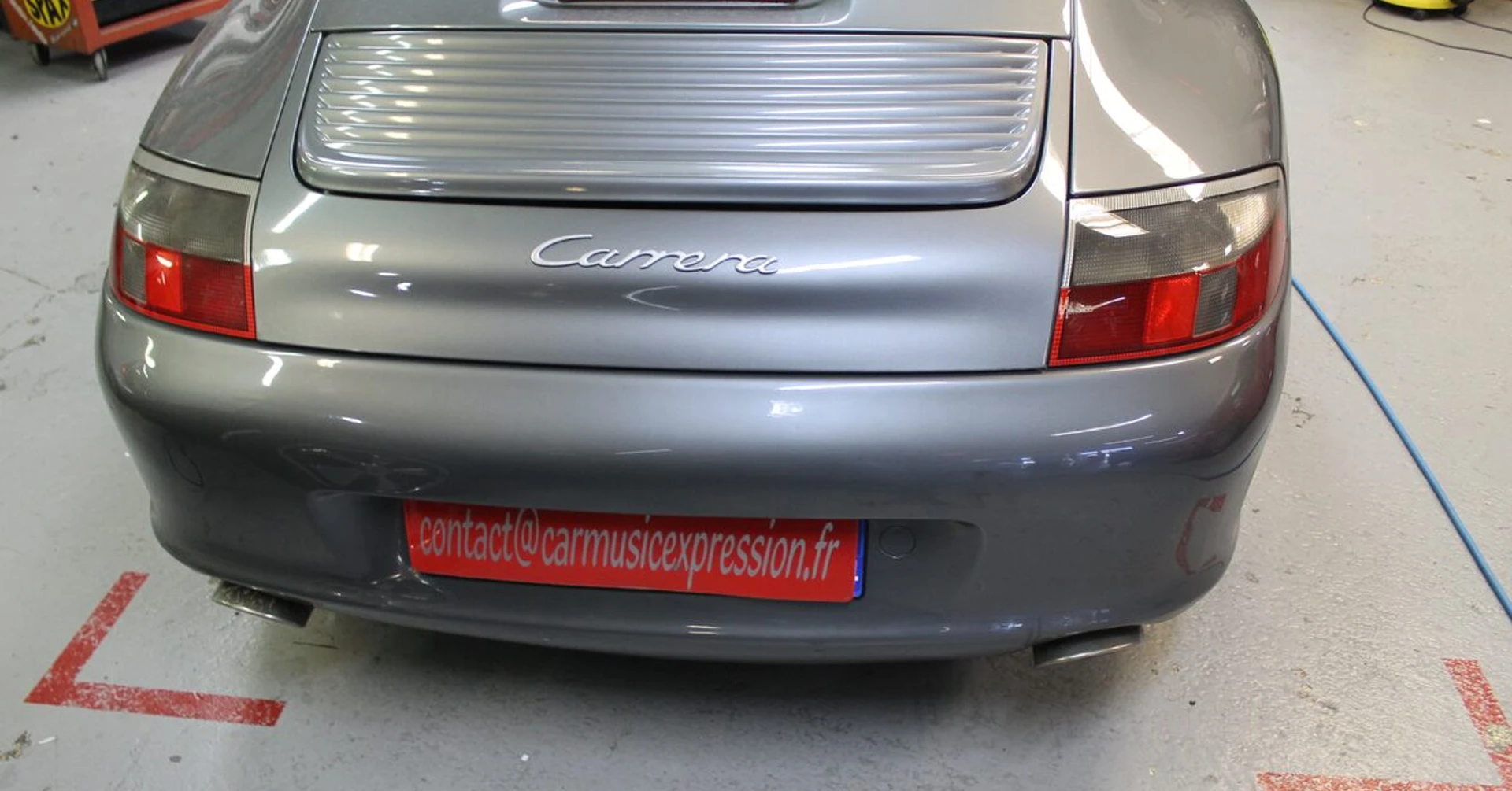 Porsche 996 : autoradio GPS Kenwood et caméra de recul