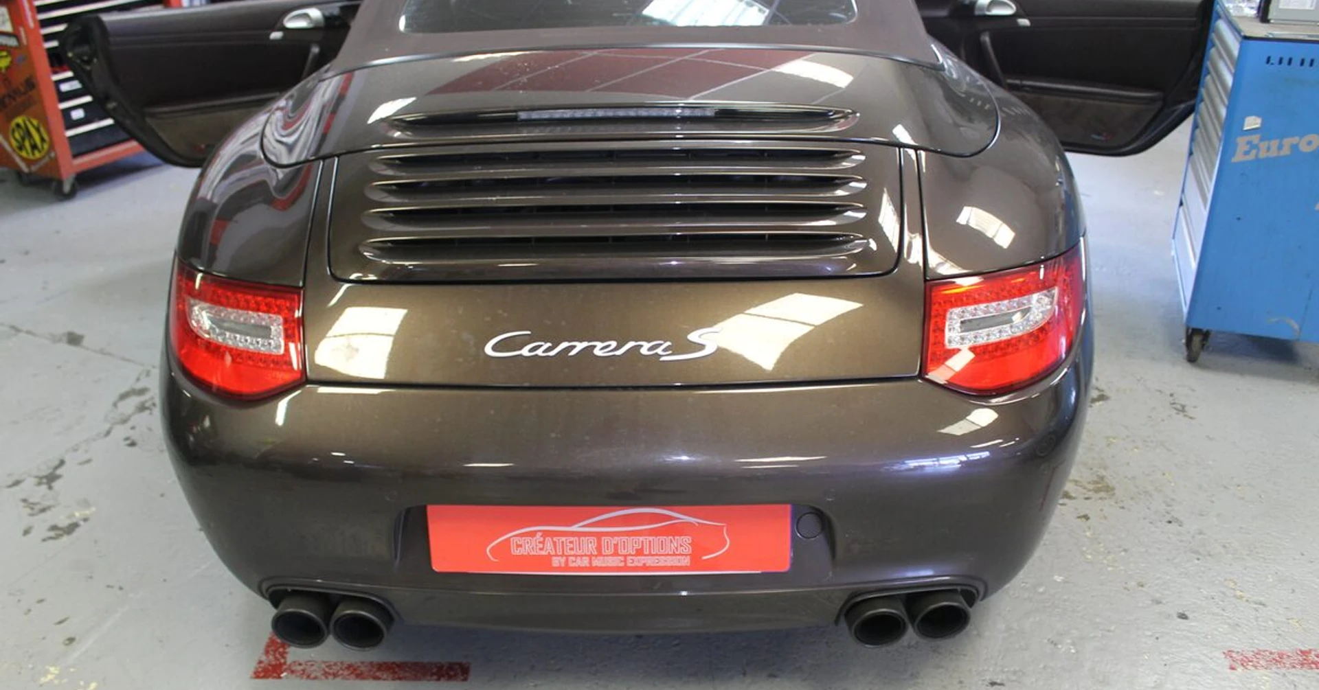 Porsche 997 cabriolet : Kenwood, CarPlay et caméra de recul