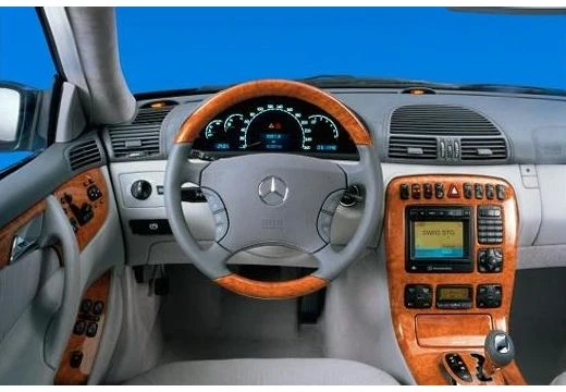 Mercedes CL500 : autoradio Kenwood sur système Bose à fibre optique