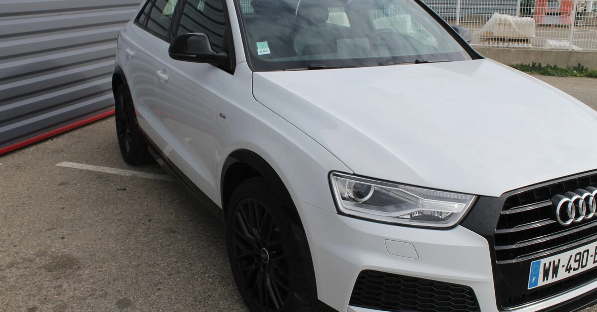 Audi Q3 2017 : radars de stationnement avant et arrière