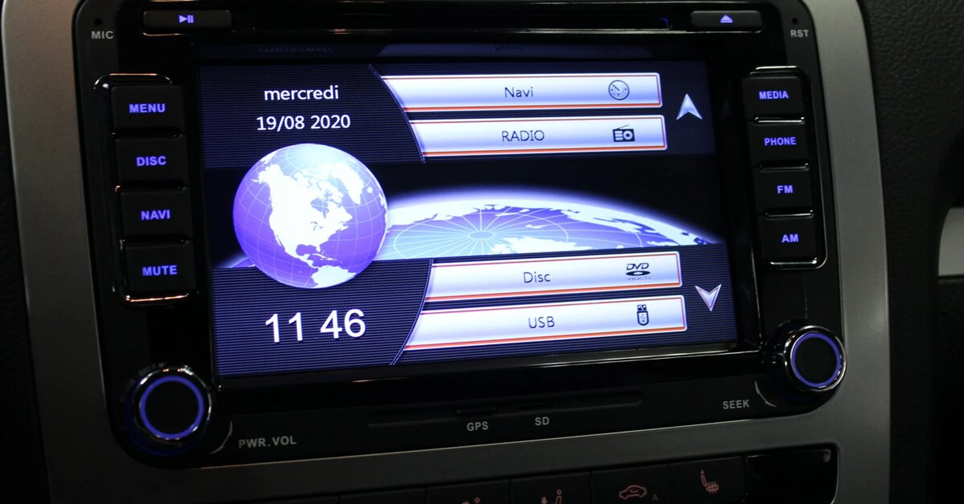 VW Scirocco : autoradio GPS Android et caméra de recul