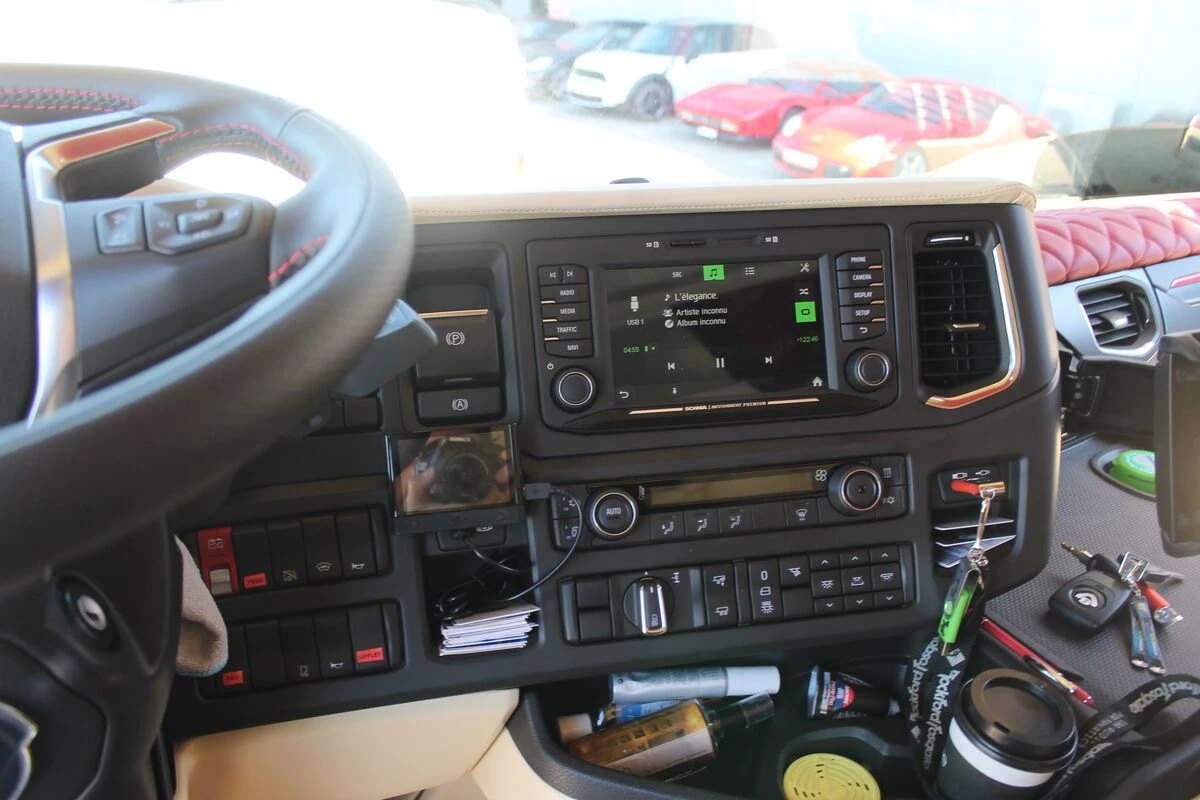 Scania 2019 : sonorisation complète BLAM et Rockford Fosgate
