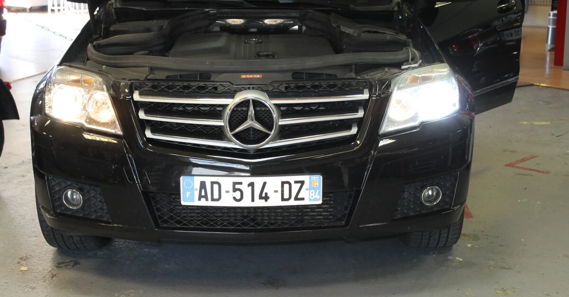 Mercedes GLK : radars avant-arrière et kit xénon 6000K