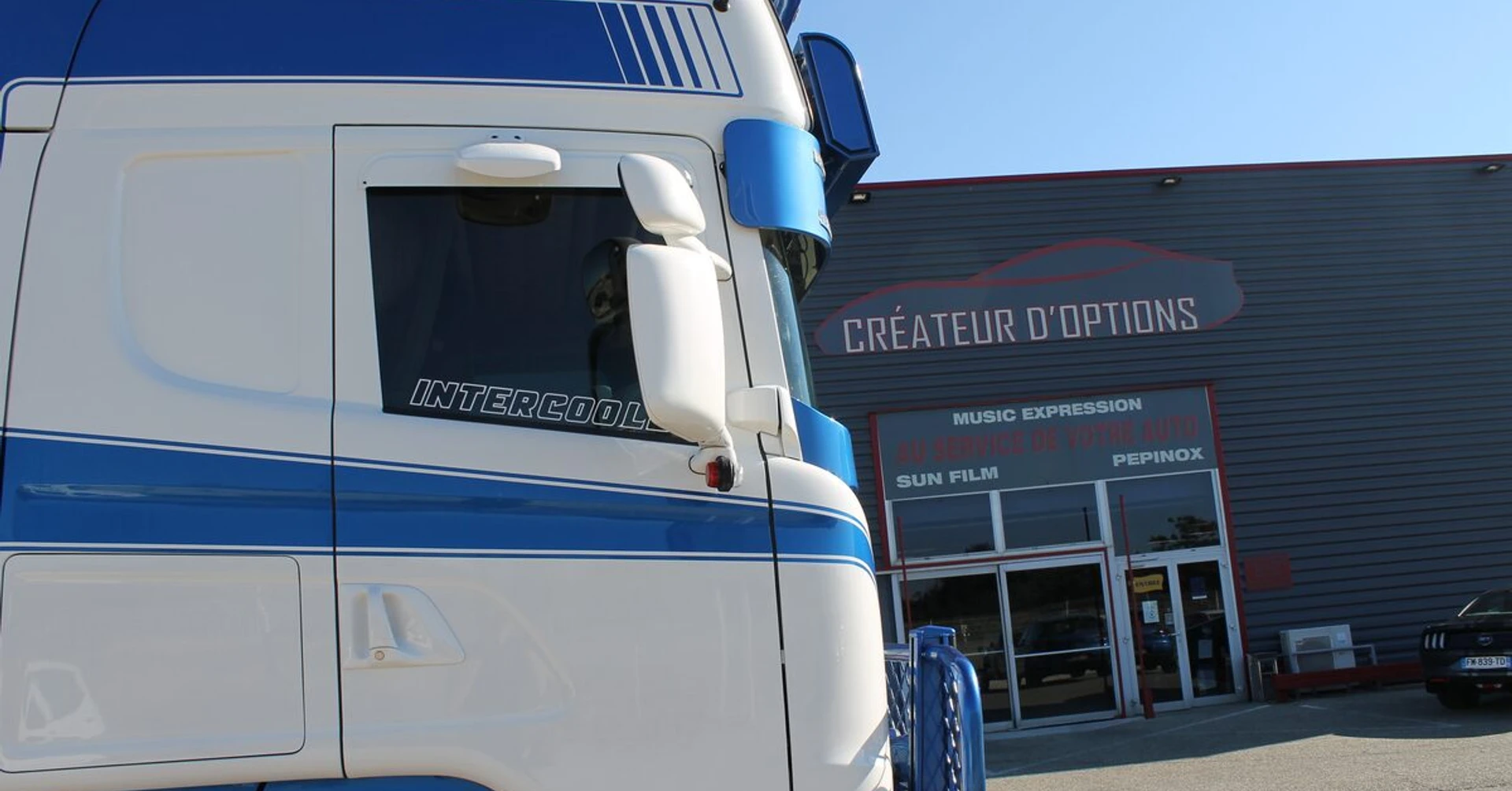 Scania R : sono BLAM, Rockford Fosgate et Kenwood GPS