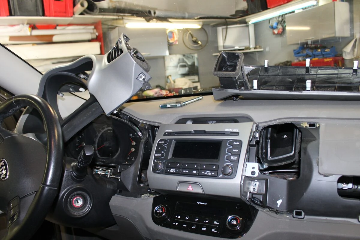 Kia Sportage 2012 : autoradio GPS Android à grand écran