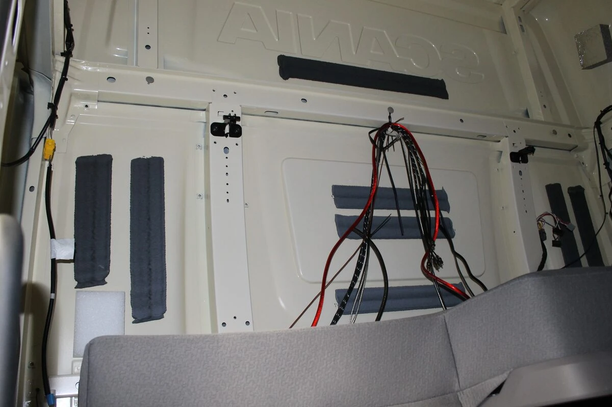 Scania 2018 : sonorisation complète BLAM et Rockford Fosgate, cabine insonorisée