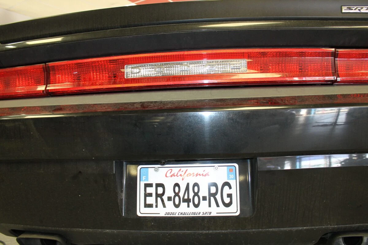 Dodge Challenger SRT8 : autoradio GPS Android et caméra de recul