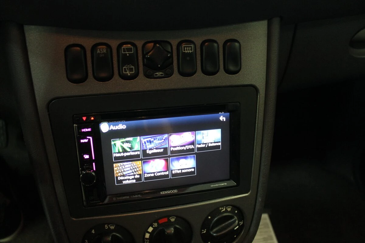 Mercedes Classe A : autoradio GPS Kenwood double DIN
