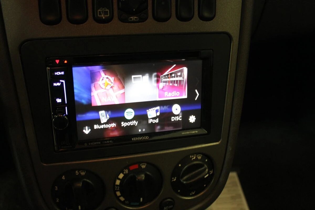 Mercedes Classe A : autoradio GPS Kenwood double DIN