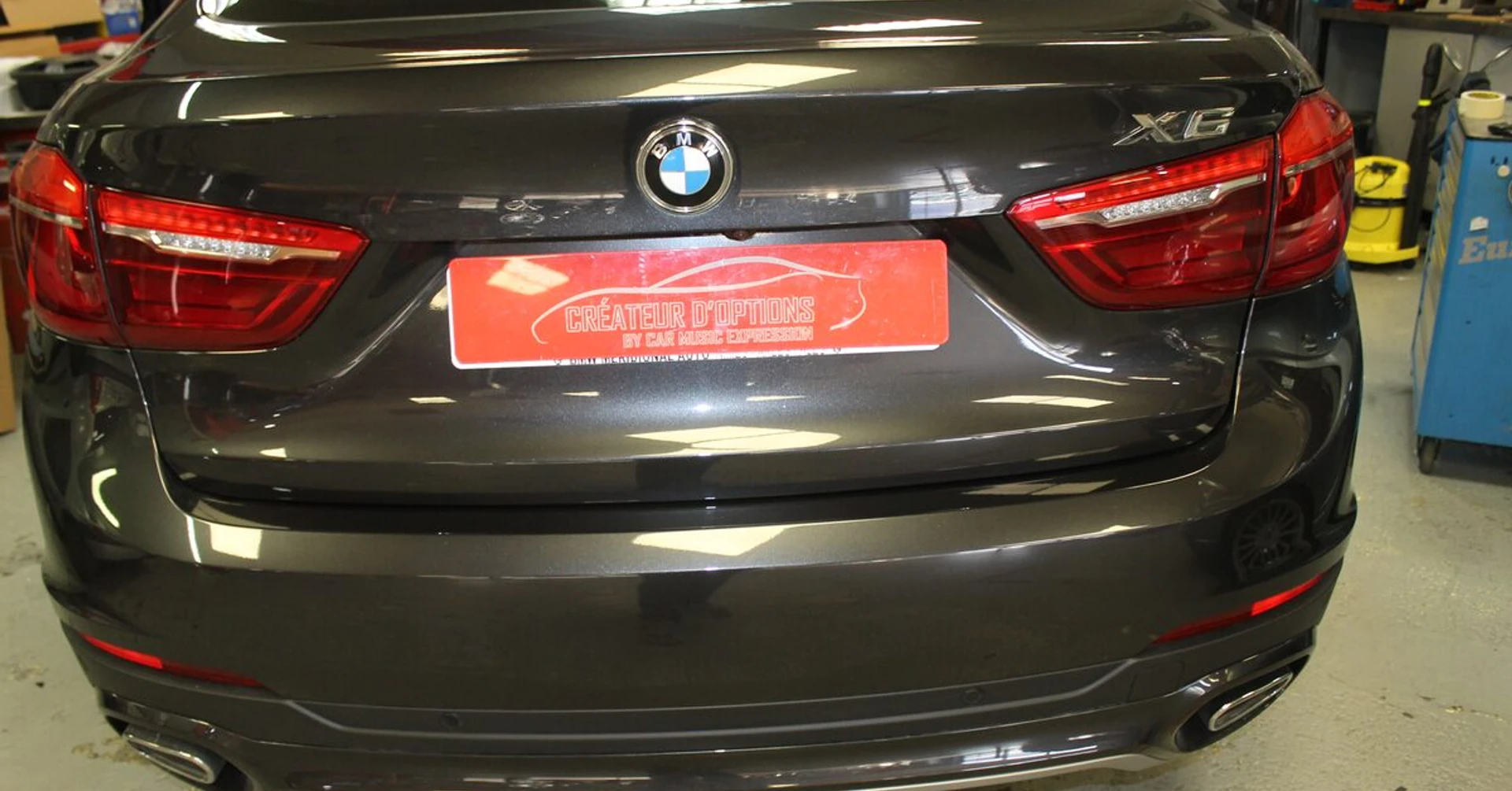 BMW X6 : sonorisation BLAM et caisson Axton ATB25RS