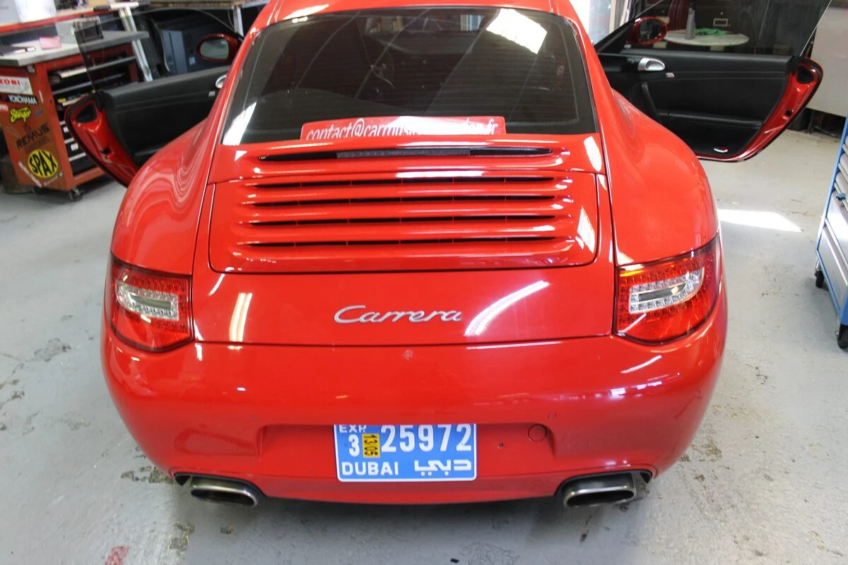 Porsche 997 : médiums de portes remplacés par des BLAM BM100RC
