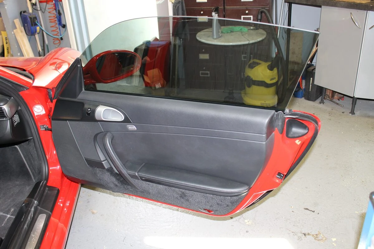 Porsche 997 : médiums de portes remplacés par des BLAM BM100RC