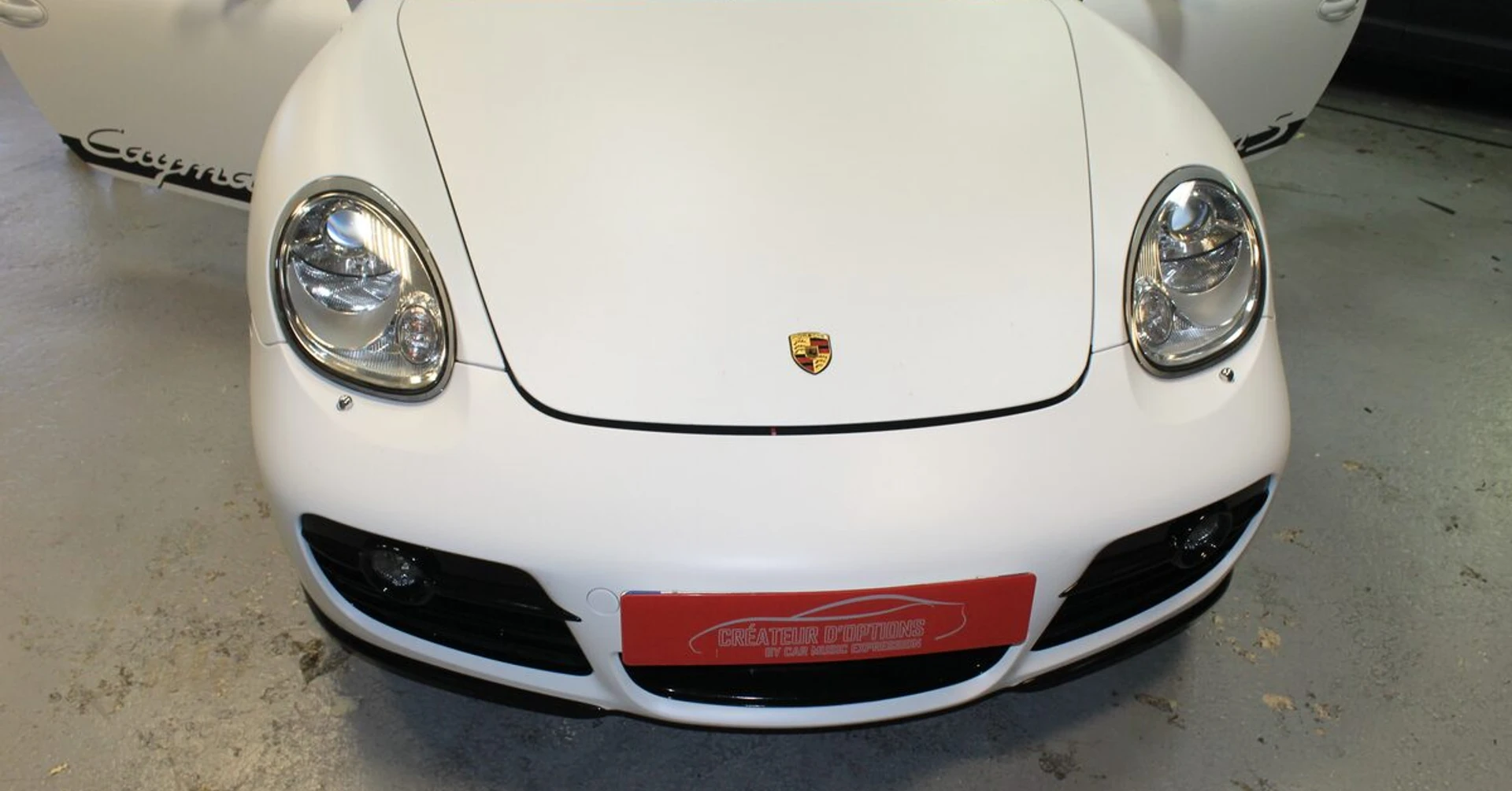 Porsche Cayman : GPS Android et reprise du son Bose