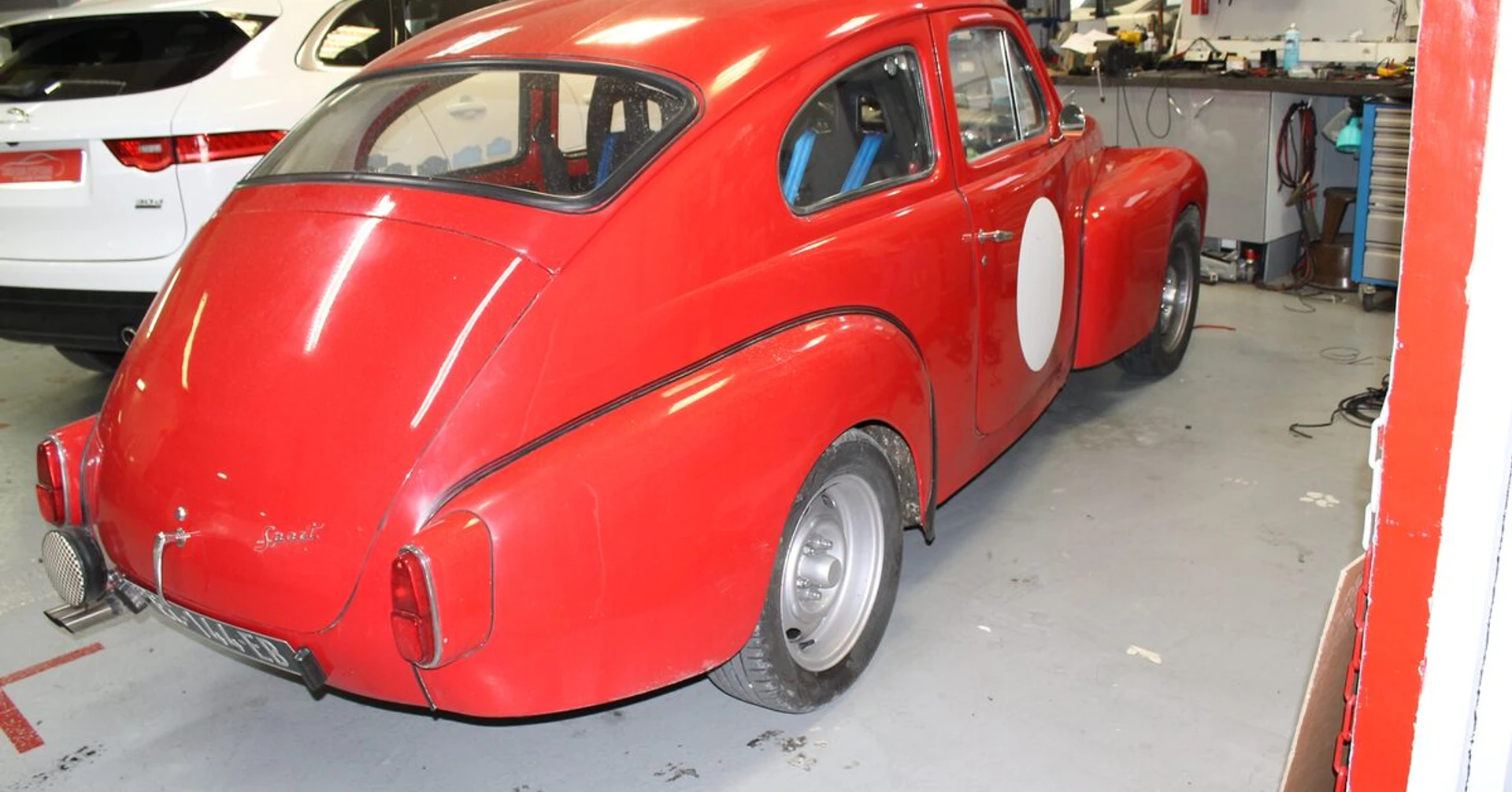 Volvo 544 : projecteurs sur relais et alternateur neuf