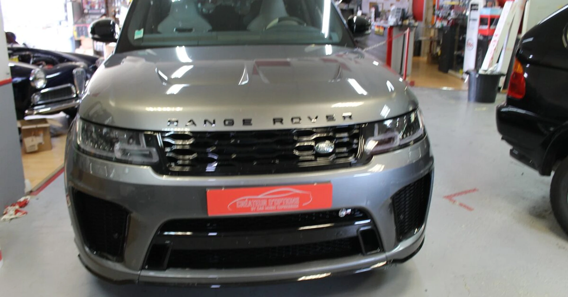 Range Rover SVR : pose d'un Coyote en après-contact