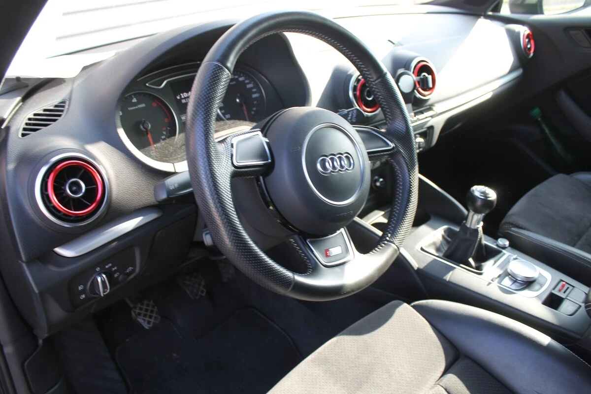 Audi A3 8V : régulateur de vitesse ajouté et codé