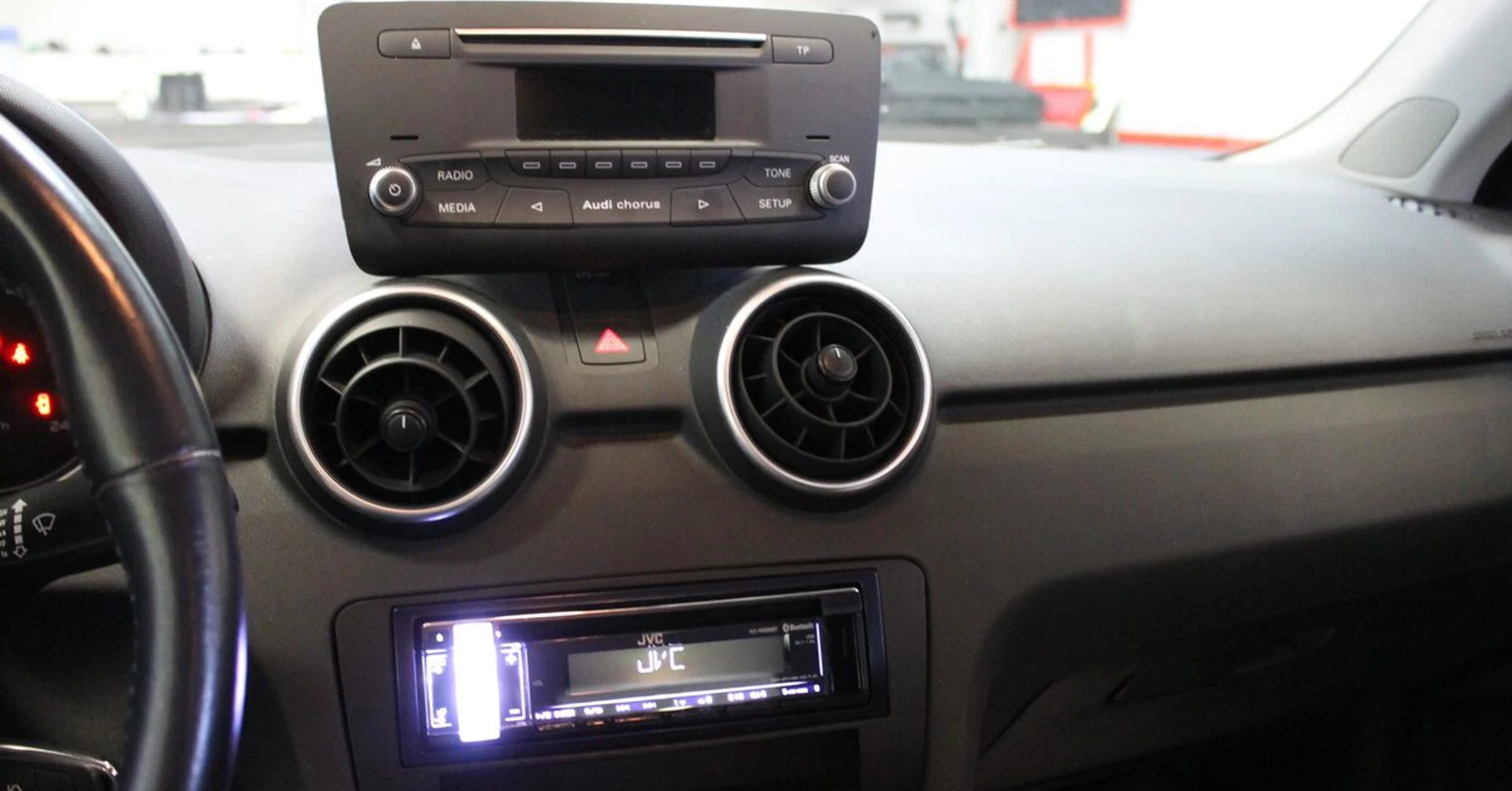 Autoradio Audi A1 : USB et streaming Bluetooth A2DP