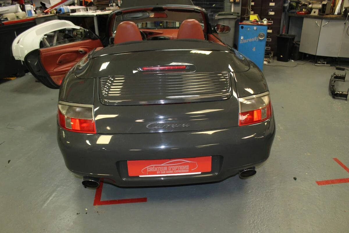 Porsche 996 Carrera cabriolet : Kenwood, BLAM et caméra de recul