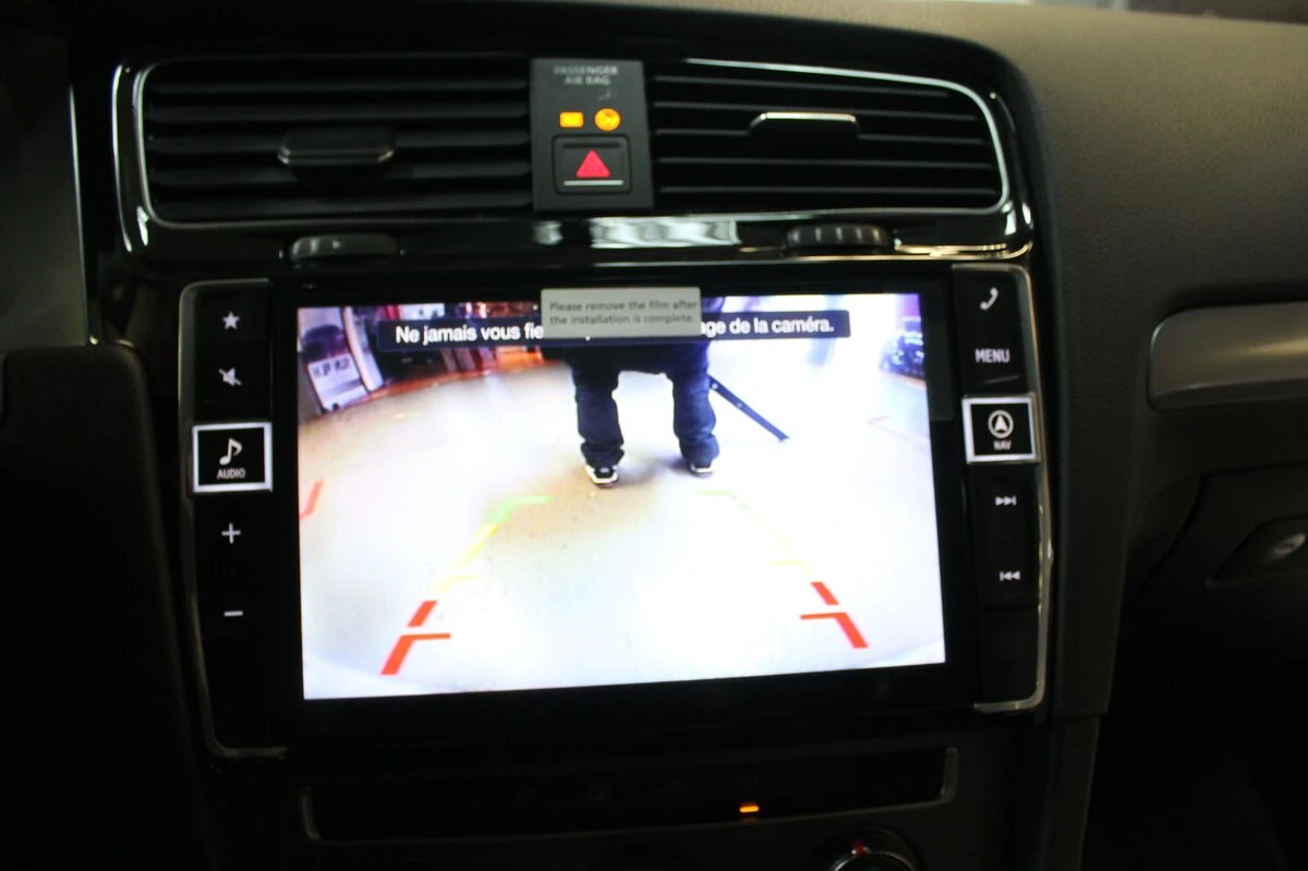 Volkswagen Golf 7 : autoradio GPS Alpine 9 pouces