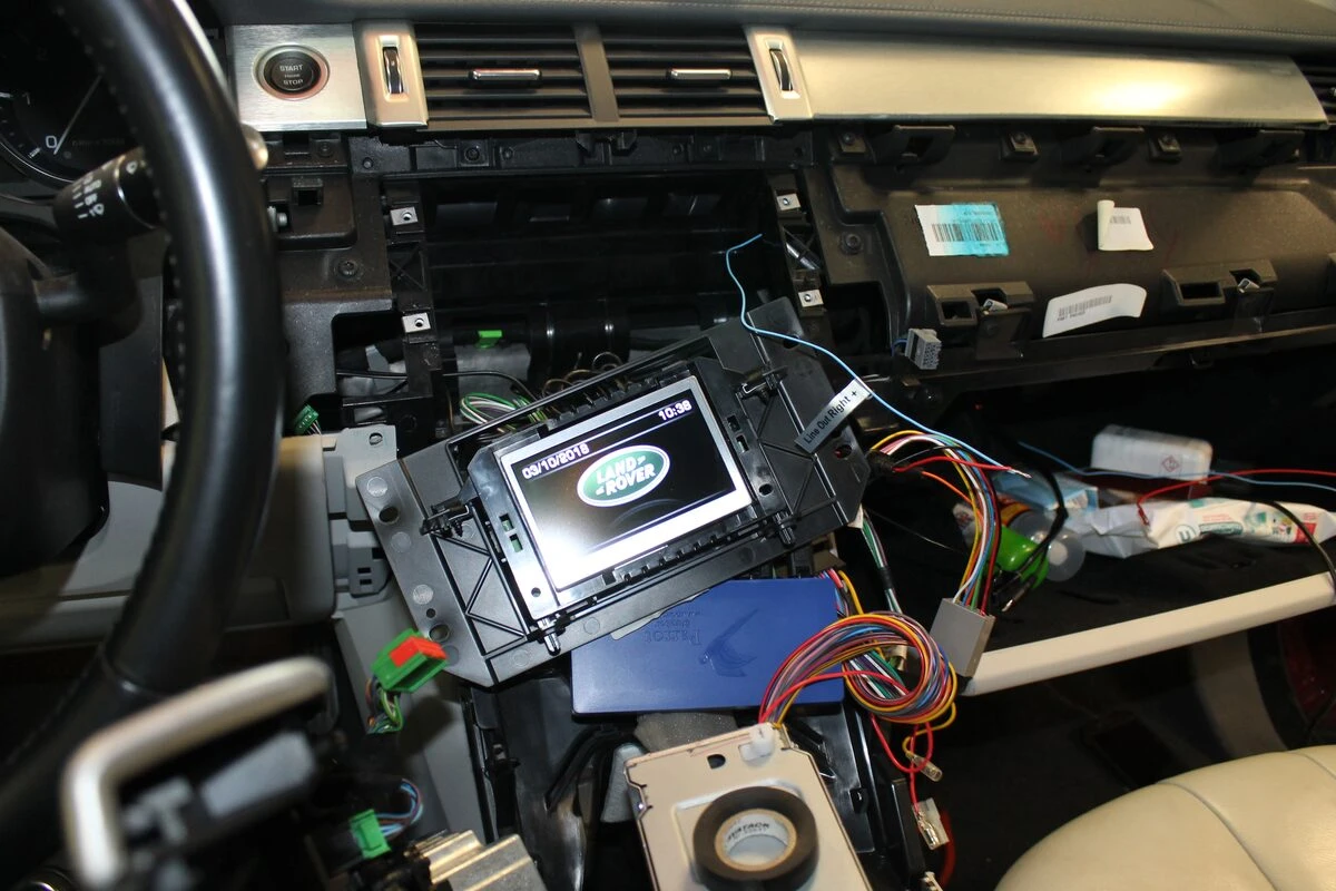 Range Rover Evoque : création de l'option streaming Bluetooth