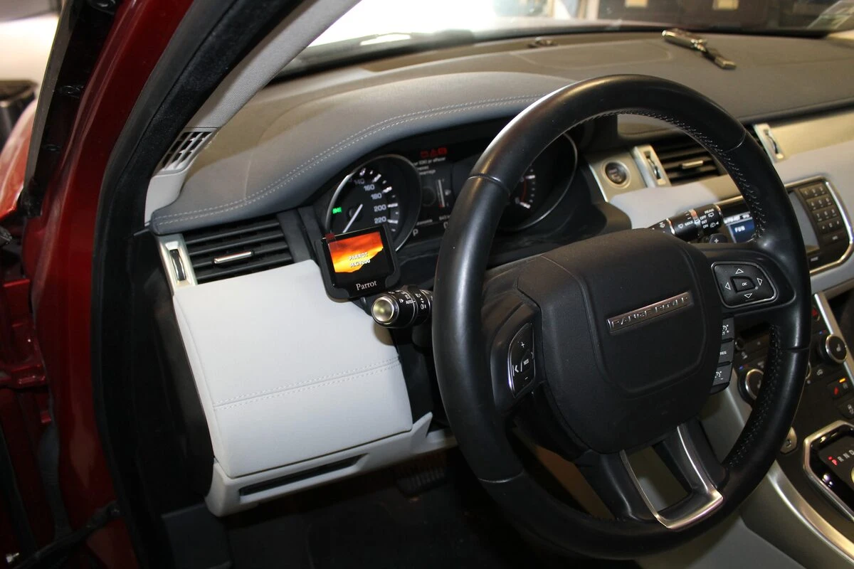 Range Rover Evoque : création de l'option streaming Bluetooth