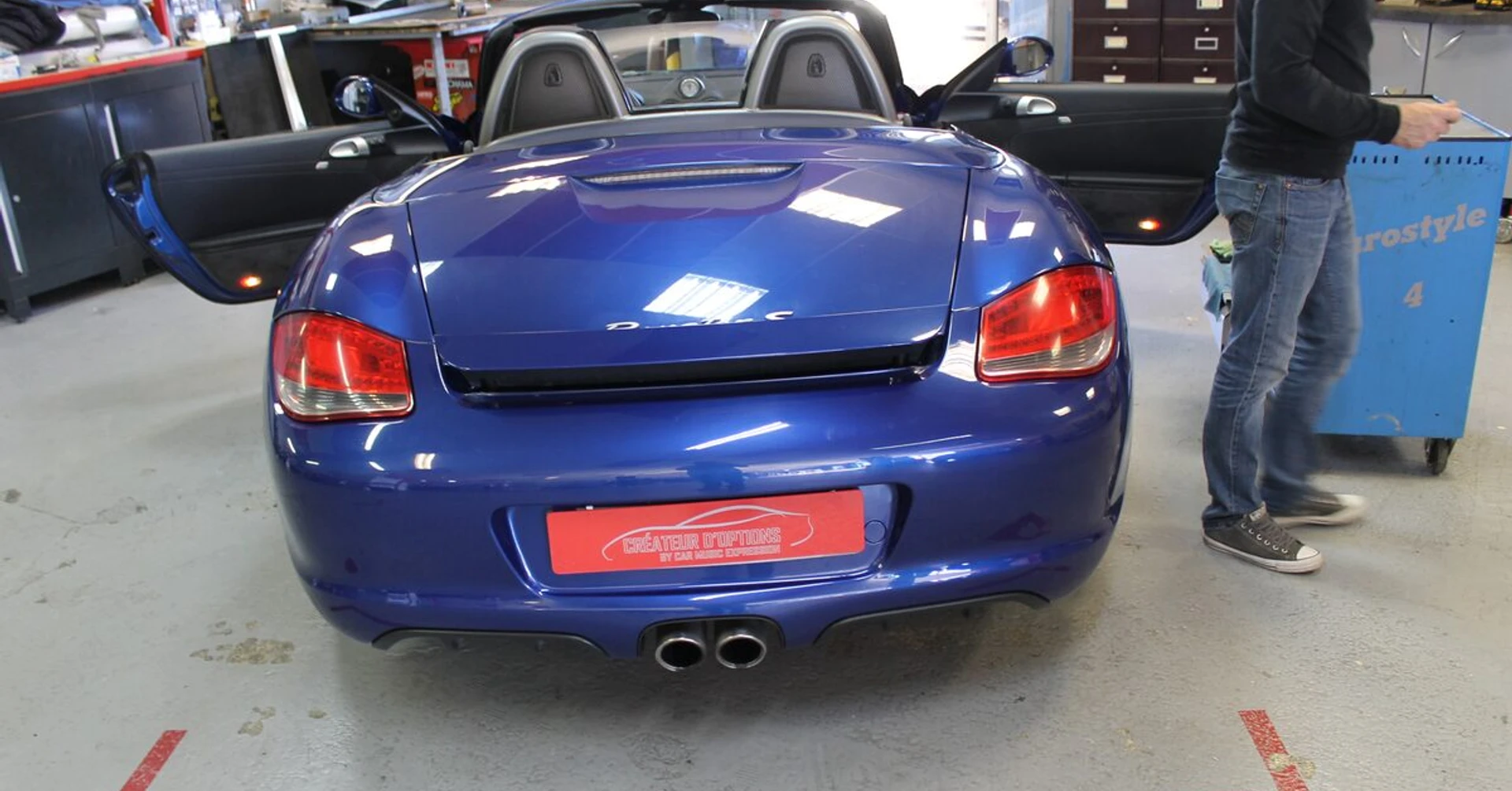Boxster 2012 : Rockford Fosgate T1652-S et insonorisation