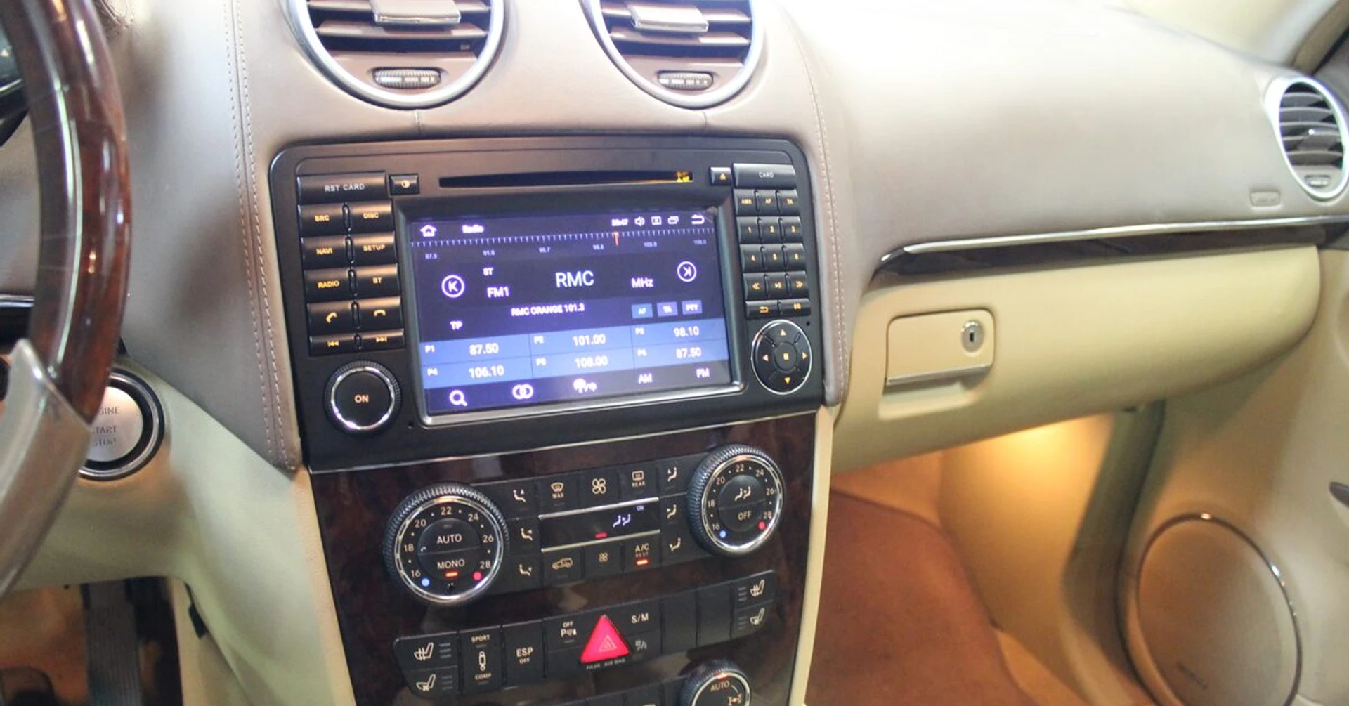 Mercedes GL : GPS Android et Harman Kardon conservé