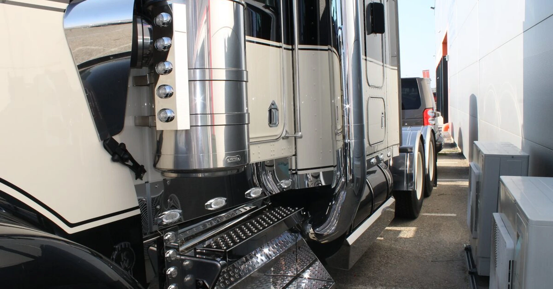 Kenworth : câblage batterie et convertisseur 12 V/220 V