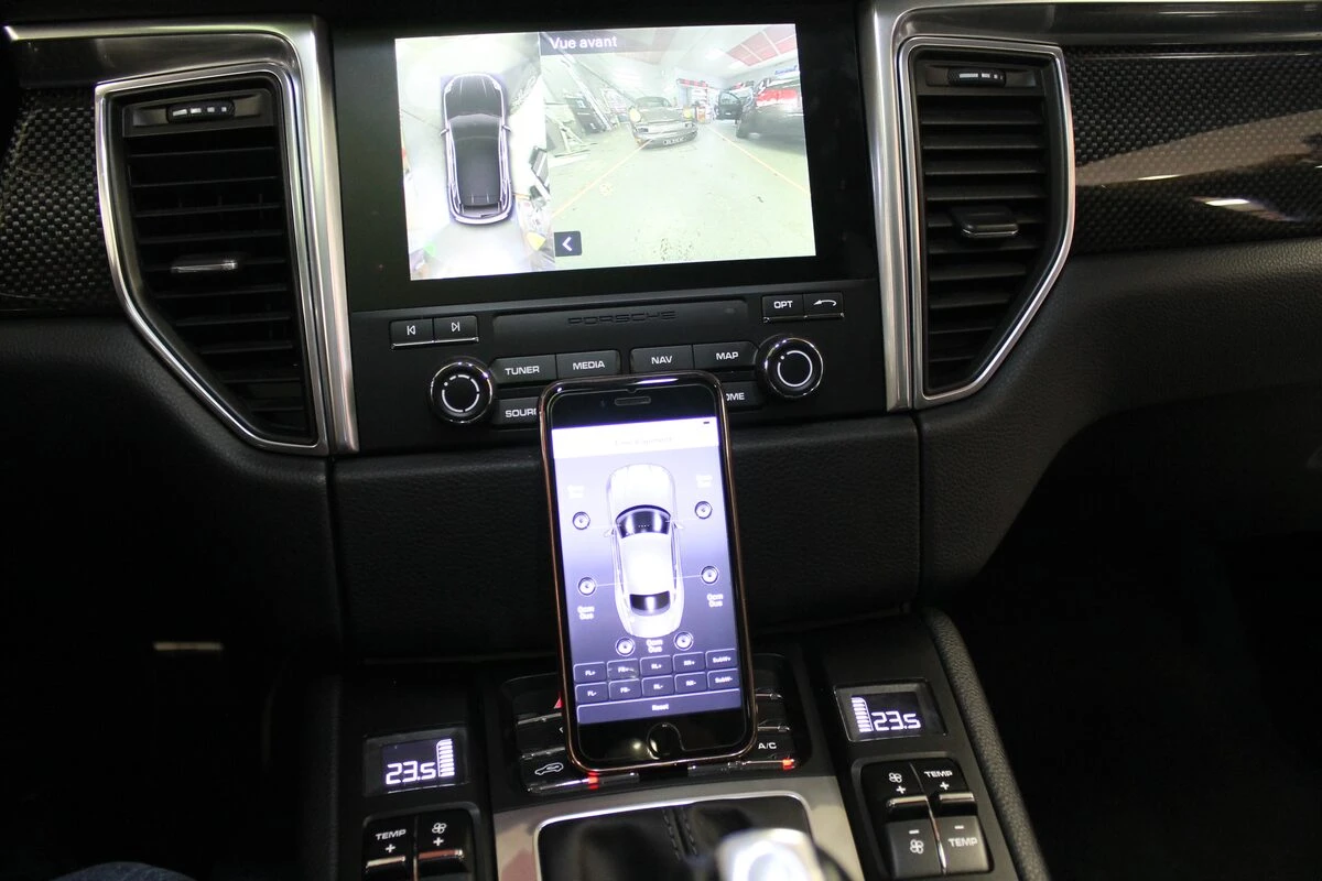 Porsche Macan : amplificateur BLAM RA704DSP Pro