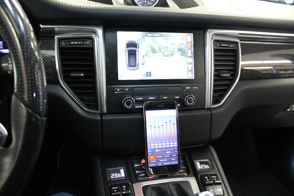 Porsche Macan : amplificateur BLAM RA704DSP Pro