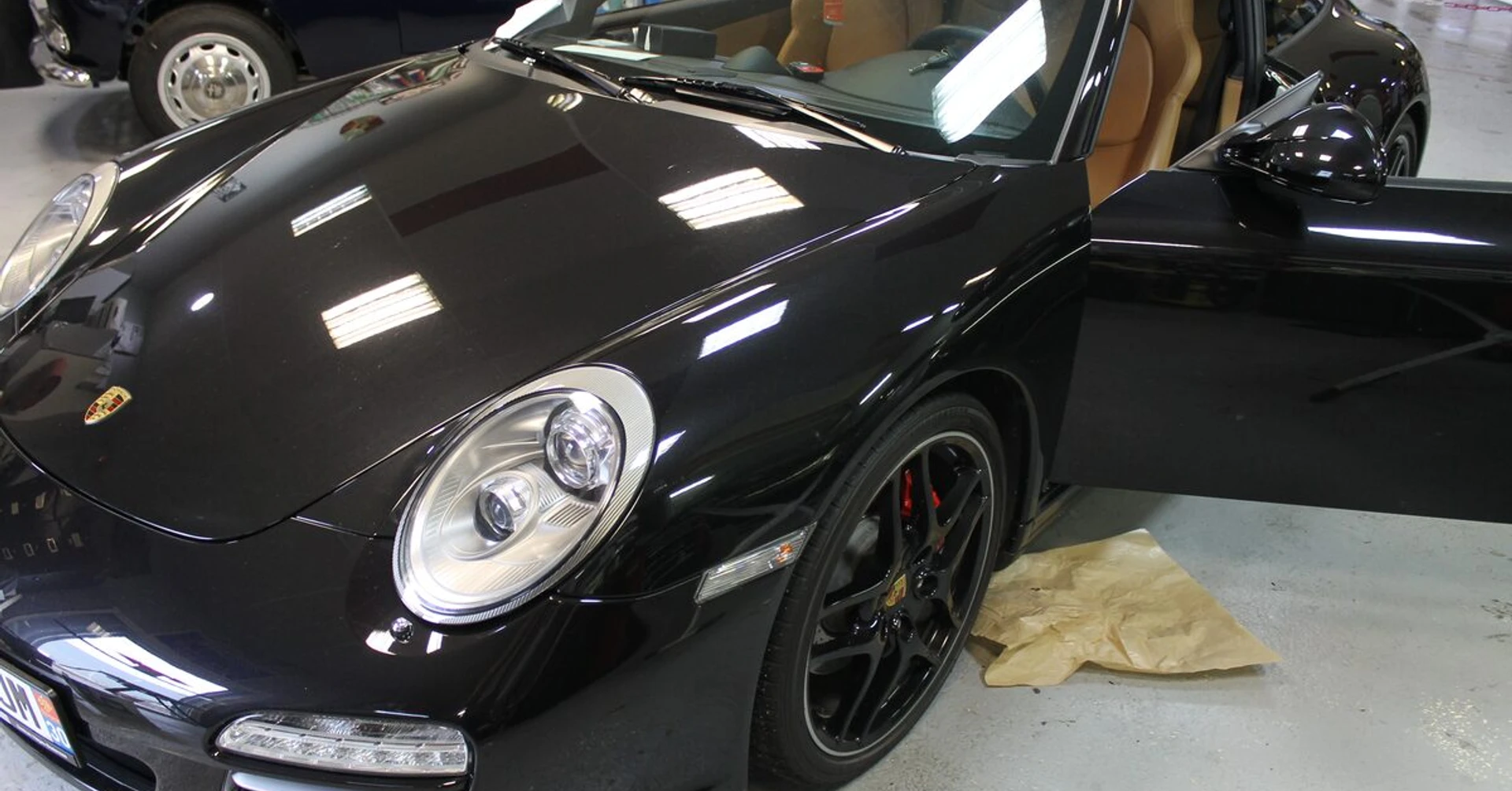 Porsche 997 : autoradio GPS USB, SD et Coyote Mini